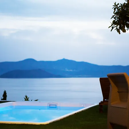 Diadema Apartment *